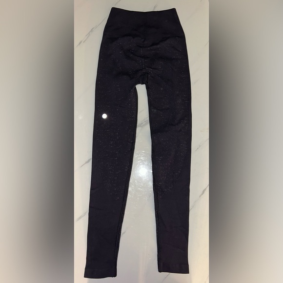 Women’s lululemon Leggings - Picture 1 of 4